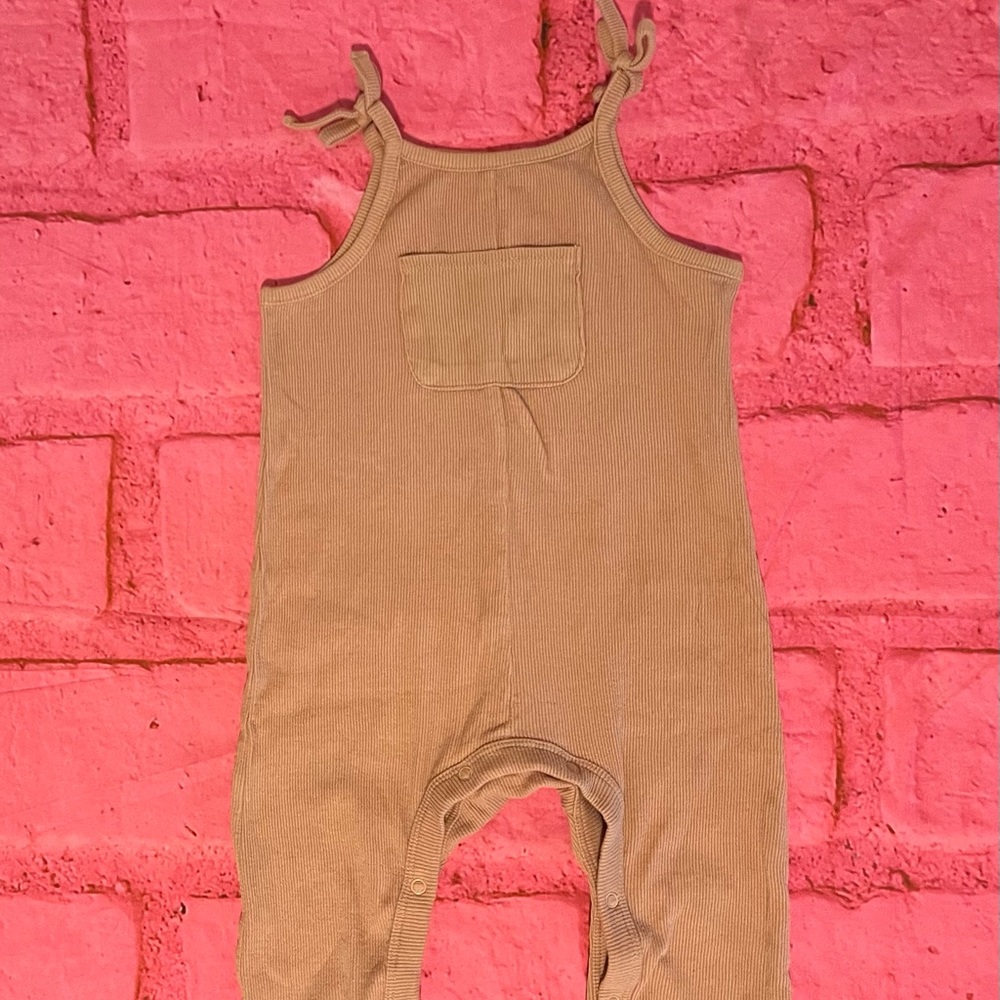 Mauve Summer Romper 
Size 18 Months